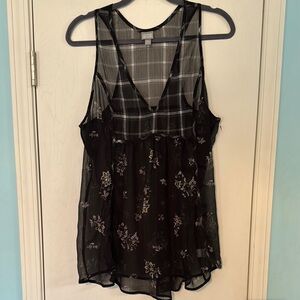 Converse Black Sheer Floral Camisole Top size xl‎